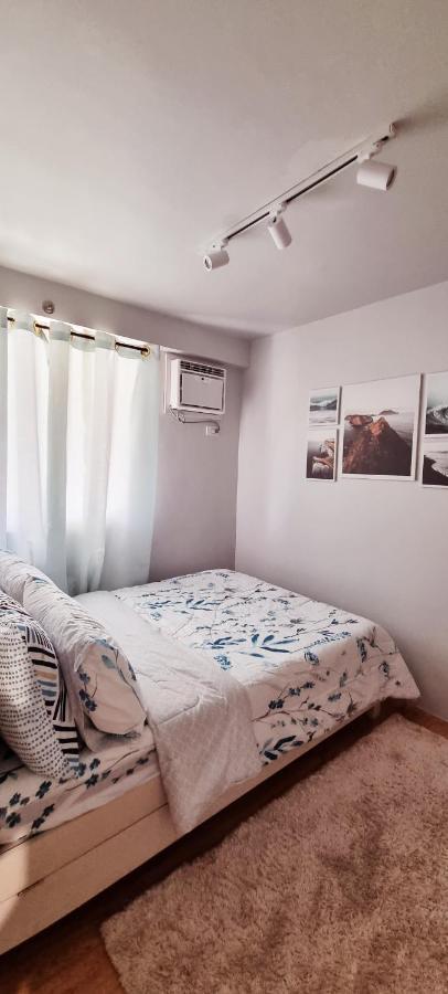 Mikaela'S Crib- 1 Bedroom Flat @ Arezzo Place Condominium Davao Bagian luar foto